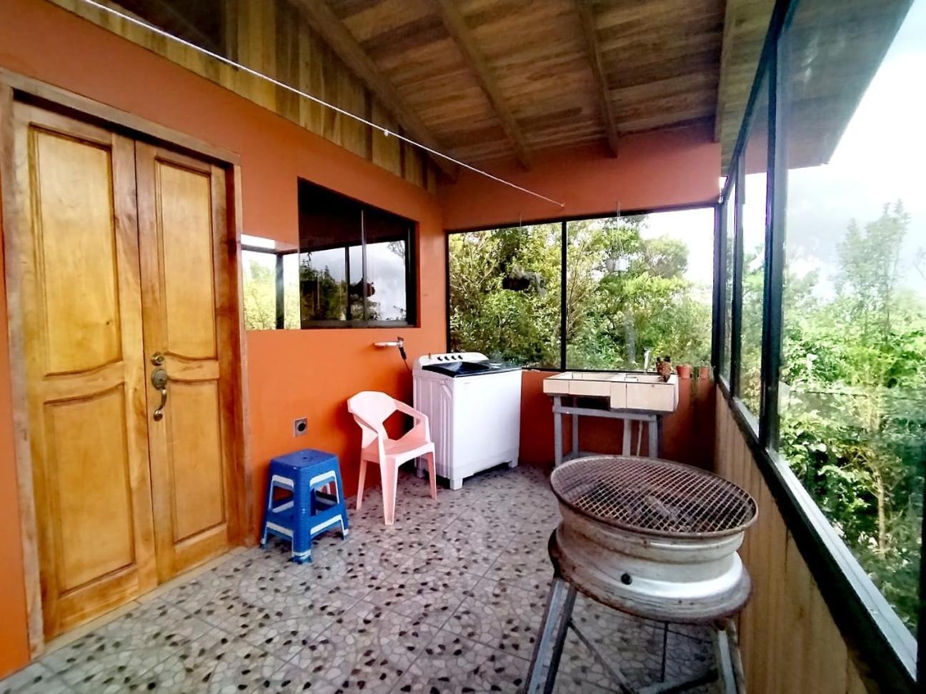 Casa De Montana Tica Linda Monteverde Exterior foto